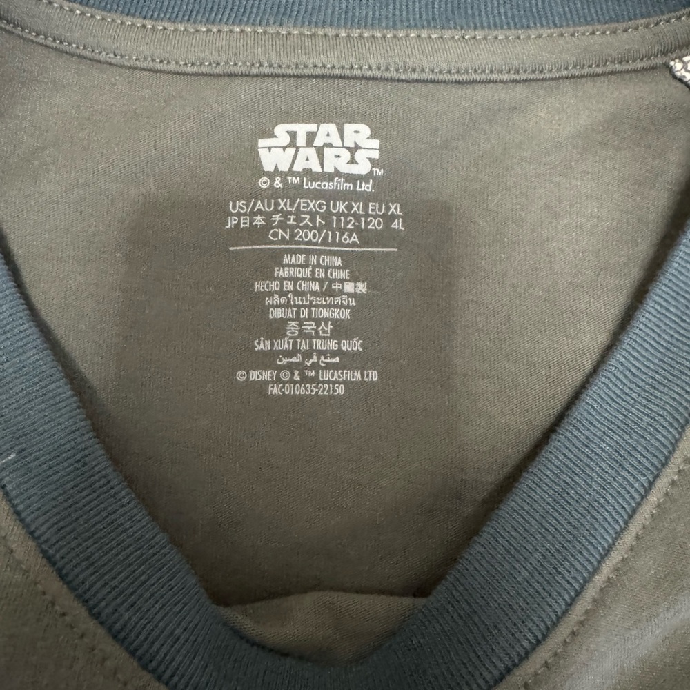 Men's Star Wars Long Sleeve Shirt - Picture 4 of 5